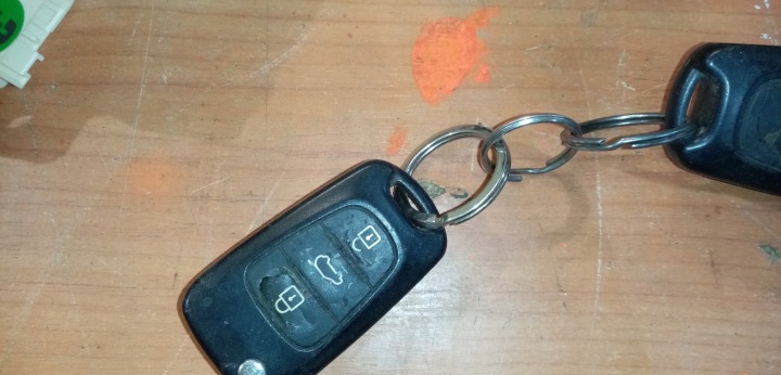 39115-2A411 IMMOBILISEUR HYUNDAI I30 1,6CRDI LIFT