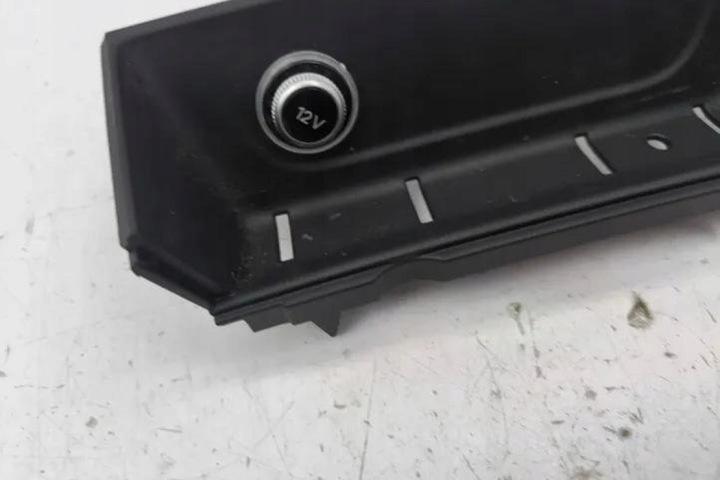 PRZYCIKS START/STOP AUDI A5 CABRIO (F57) 8W2864131 2.0L DIESEL 140KW 2017
