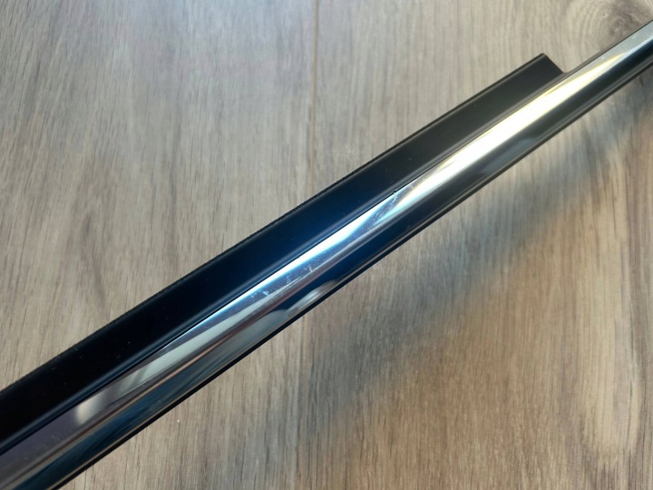 MAZDA CX-5 II KF 2017-2025 MOULURE RACLOIR DROIT AVANT KB7W CHROME OE