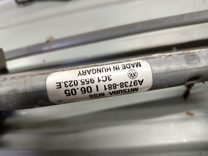 MÉCANISME ESSUIE-GLACES PASSAT B6 1,8 FSI 3C1955023E