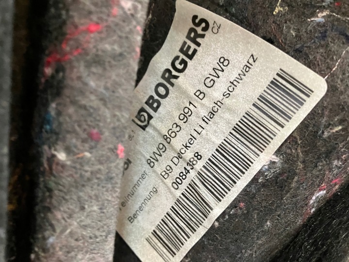 COLLECTEUR COUVERCLES DE COFFRE GAUCHE ARRIÈRE UNIVERSEL AVANT AUDI A4 B9 8W 8W9863991B 8W9863879B