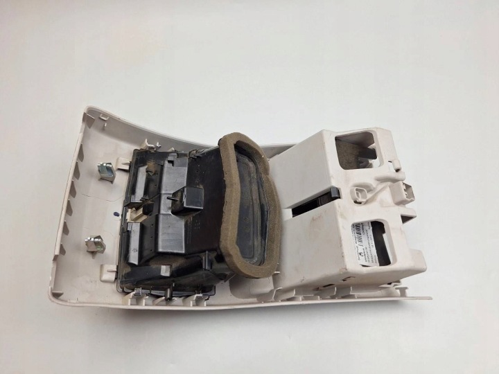 MERCEDES-BENZ GLA W156 2014 CENDRIER TABLEAU DE BORD INSTRUMENTATION