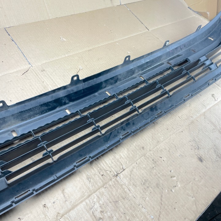 TOYOTA HIGHLANDER IV GRILLE CALANDRE CENTRALE PARE-CHOCS AVANT 52129-0E070