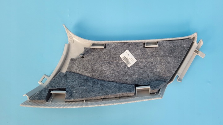 MERCEDES W205 PROTECTION BRODERIE MONTANTS A2056904704