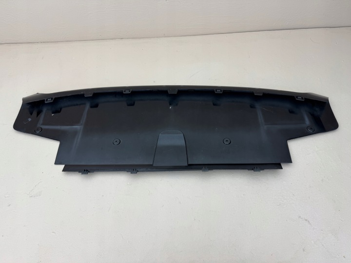LAND ROVER VELAR L560 17R- PLAQUE DOUBLURE PARE-CHOCS AVANT J8A2-19B537