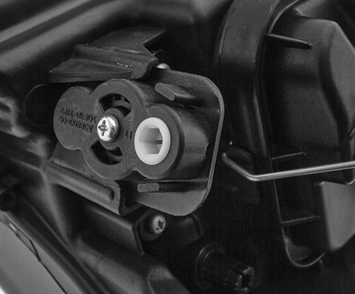 PHARE AVANT VERS VW POLO V 2009-2017 6R1941015C GAUCHE