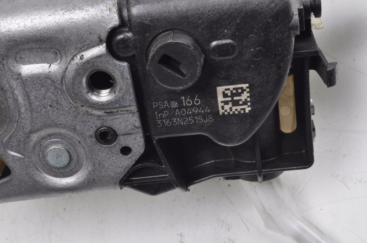 PEUGEOT 308 I SERRURE DE PORTE GAUCHE AVANT 6PIN EUROPE PSA006166