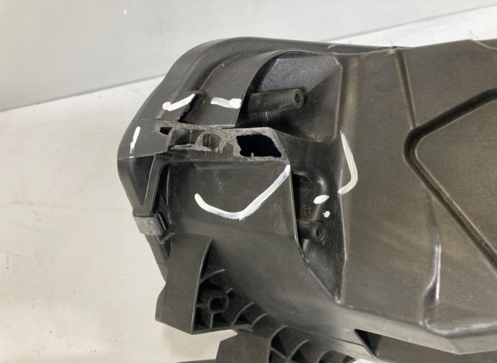 5E4941016A 030111823400 PROJECTEUR DROIT SKODA OCTAVIA IV (NX, NN) (2019-)
