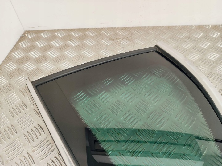 RENAULT ESPACE V (RFC) 2017 GAUCHE CÔTÉ VITRE CARROSSERIE ARRIÈRE