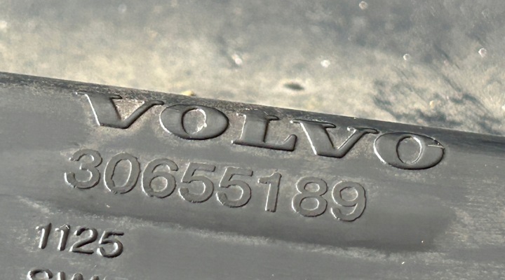 MOULURE SEUIL GAUCHE VOLVO XC90 I 30655189