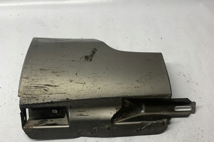 ARRIÈRE DROITE MOULURE SEUIL VW PASSAT B7 (362) 3AA853898 2.0L DIESEL 130KW