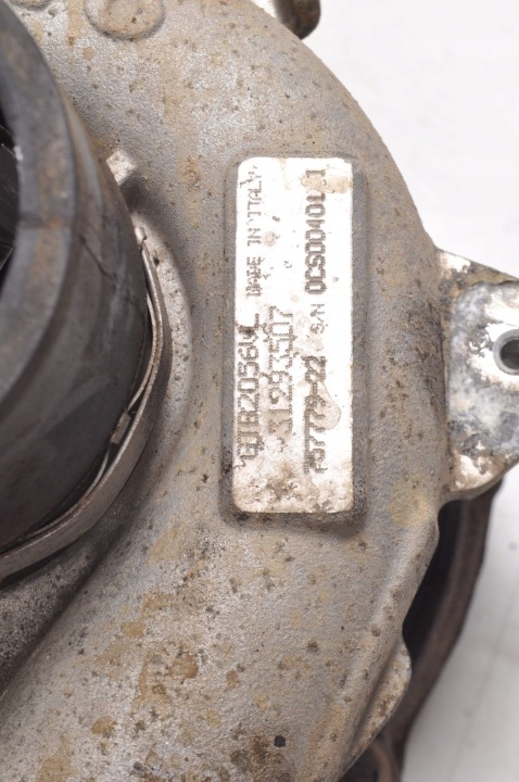 VOLVO V70 S80 XC70 XC90 2.4 D5 200KM TURBINE TURBOCOMPRESSEUR 31293507