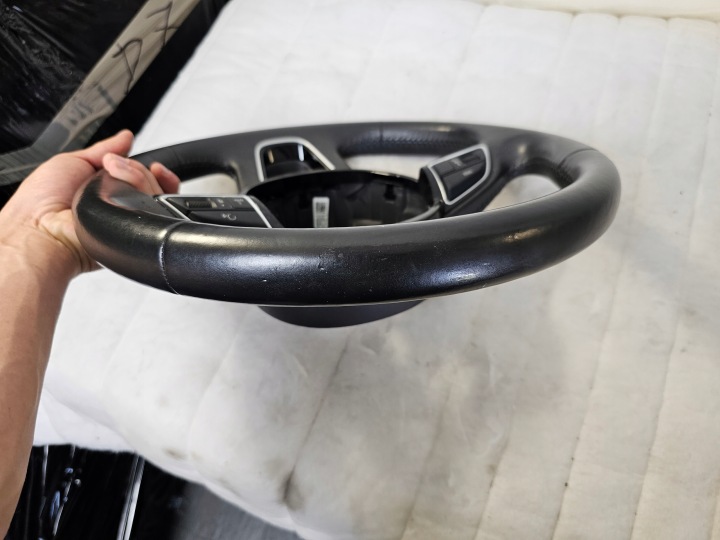 VOLANT CUIR MULTIFONCTION AUDI Q5 8R Q7 4L 4L0419091AP R29