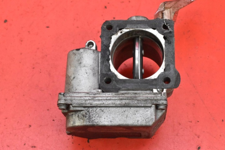 PAPILLON DES GAZ 35100-2A760 HYUNDAI I30 1 I FD 1.6 CRDI 116 KM 07-10