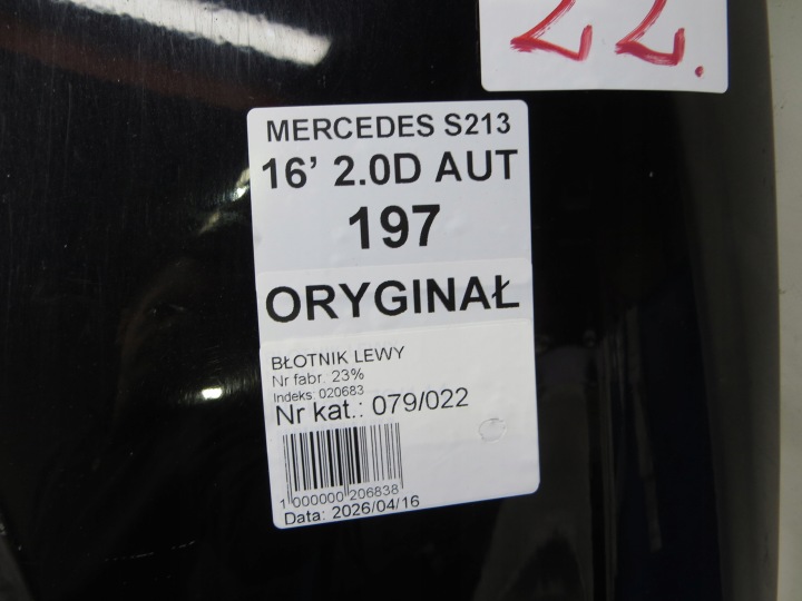 MERCEDES E-KLASA W213 AILE GAUCHE AVANT 197 16-