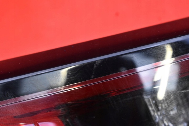 PHARE GAUCHE ARRIÈRE ARRIÈRE LED V352/010L TOYOTA COROLLA E21 UNIVERSEL 18-25