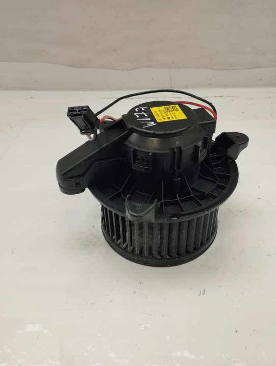 MERCEDES W177 AMG A35 VENTILATEUR CONDUIT D'AIR A2478308400