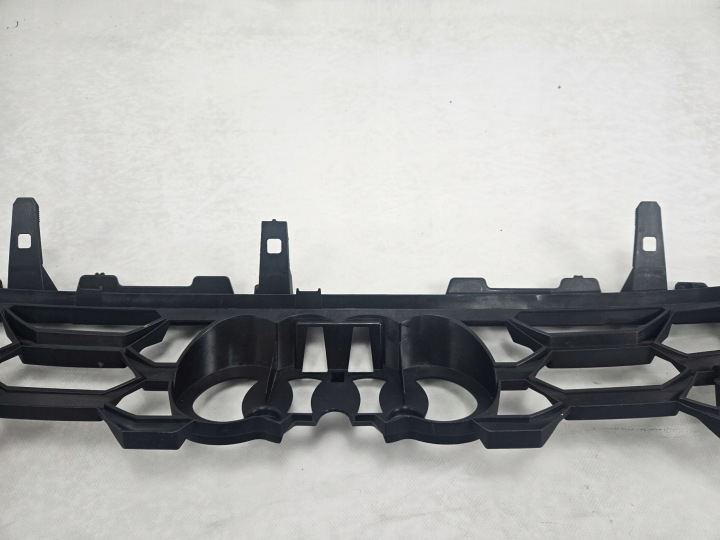 AUDI A3 IV S LINE S3 20 RENFORCEMENT SUPÉRIEUR GRILLE DE RADIATEUR CALANDRE AVANT 8Y0853949A