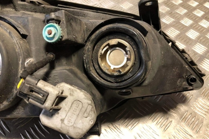 OPEL ASTRA G 98-09 PROJECTEUR PHARE GAUCHE AVANT AVANT GAUCHE C503