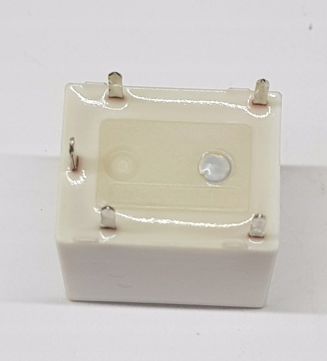 2× RELAIS FBR51ND10-W1 51ND10-W1 FUJITSU VW SKODA