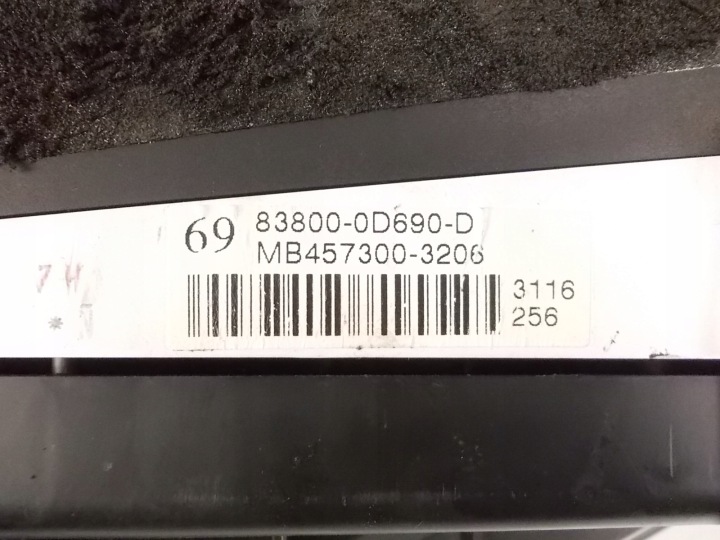 COMPTEUR 83800-0D690 TOYOTA YARIS 2 II 05-11 1,4 D4D