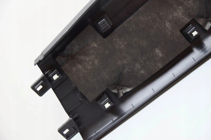 DROITE LATÉRALE PROTECTION MONTANTS AUDI Q4 SUV (F4B) 11A867292B ÉLECTRIQUE 125KW 2022