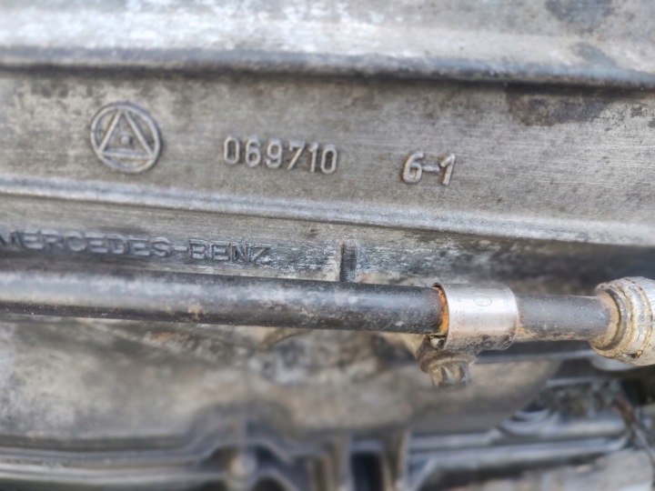 MERCEDES W212 3,0CDI 4-MATIC BOÎTE DE VITESSES A0002701752