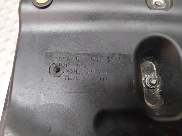 CHÂSSIS FILTRE AIR DÉBITMÈTRE A6510901101 MERCEDES W204 W212 2.2
