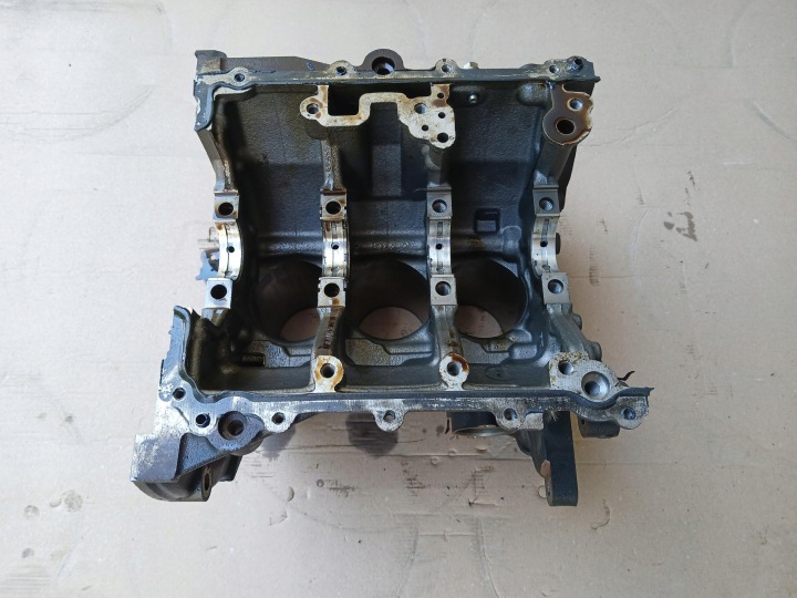 BLOC MOTEUR FORD FIESTA 1.1 MK8 XYJE