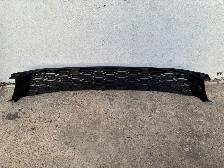 GRILLE PARE-CHOCS CENTRALE DACIA LOGAN II SANDERO II 622547209R