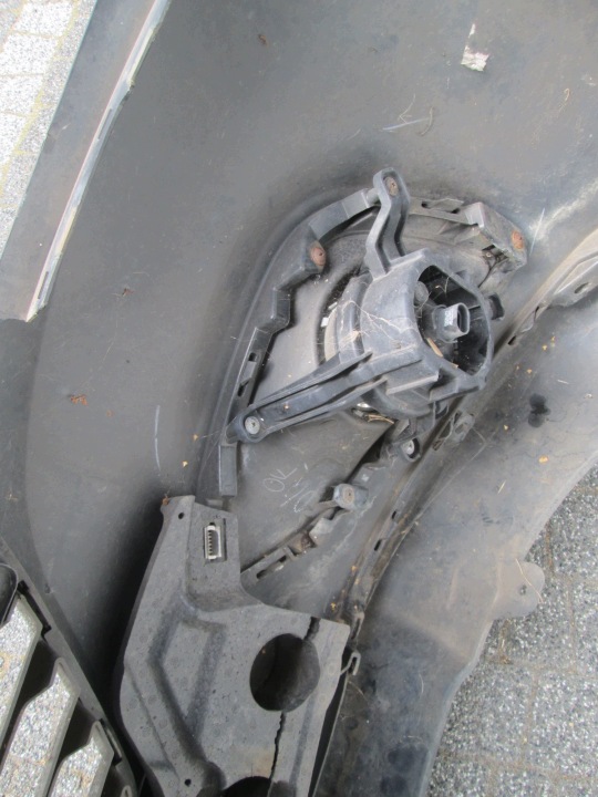 PARE-CHOCS AVANT COMPLET HYUNDAI IX35 LIFT 2013-15 PAE NOIR