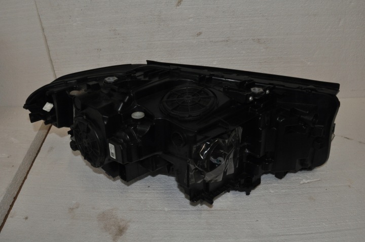 PHARE AVANT GAUCHE BMW 5 V G30 G31 ADAPTIVE LED COMPLET LED 7214961-03
