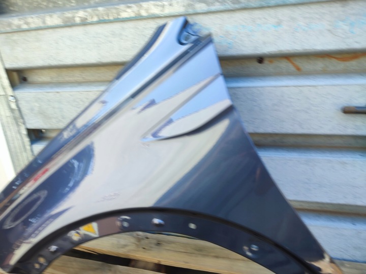 AILE ACIER GAUCHE AVANT VOLKSWAGEN TAIGO CS 2G7 DE 11.21R- PEINTURE LB7Q