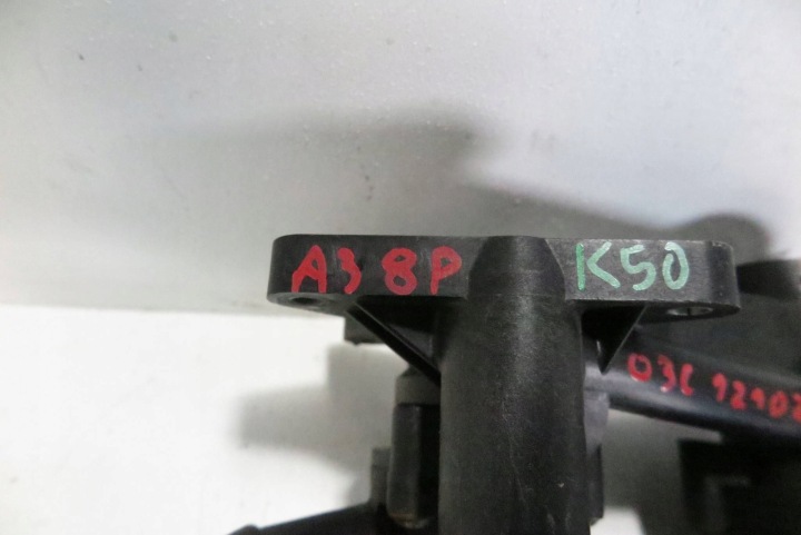 CHÂSSIS THERMOSTAT VW AUDI SKODA 03C12111B