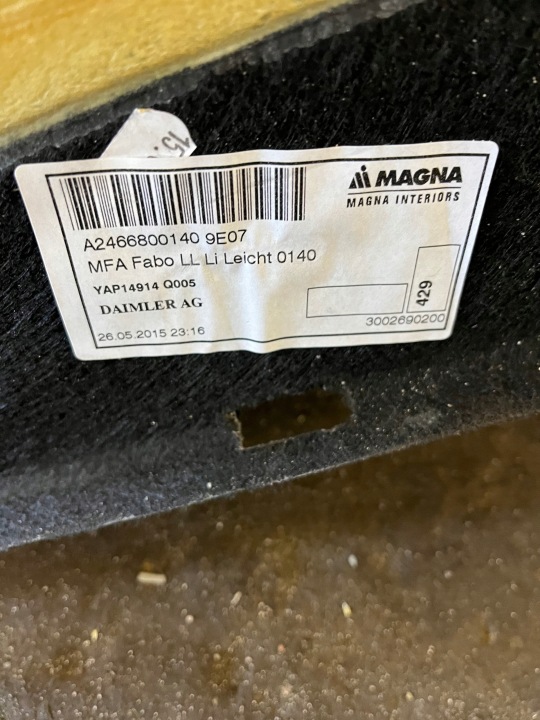 REVÊTEMENT DYWANY MERCEDES CLA 117 A2466800140 ENSEMBLE EUROPE