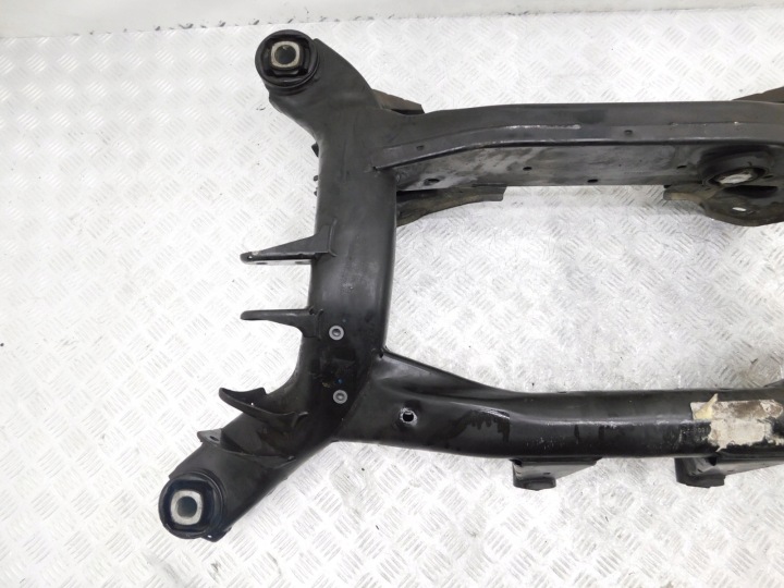 CHÂSSIS CHÂSSIS BERCEAU POUTRE ARRIÈRE 6857983 BMW X3 F25 X4 F26