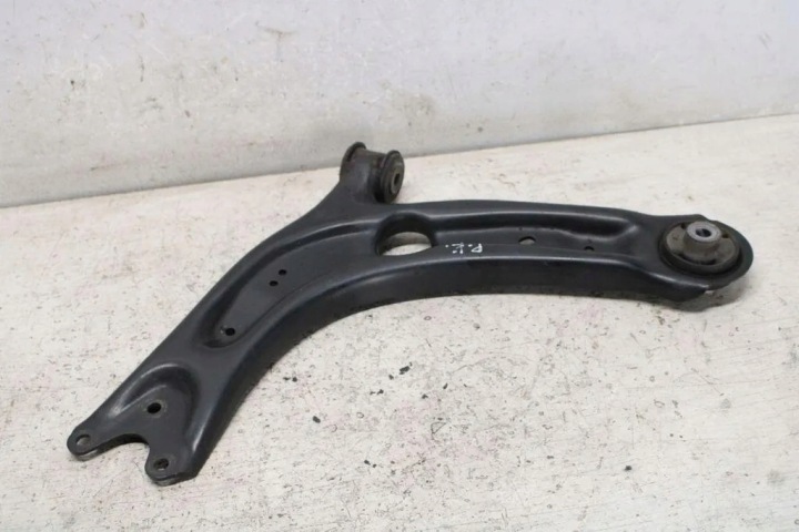BRAS DE SUSPENSION AVANT SKODA SUPERB II (3T4) A324 1.6L DIESEL 2015