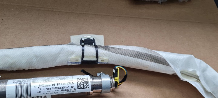 A5 8T S5 LIFT RIDEAU AIRBAG DROITE AIRBAG ORIGINE COUPÉ 8T0880742B