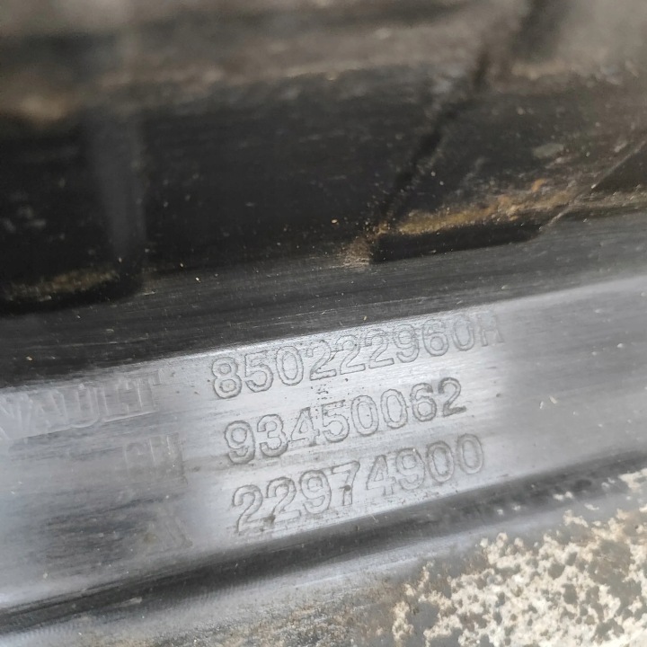 PARE-CHOCS ARRIÈRE OPEL VIVARO COMBI 850222960H 33603323 1.6L 92KW 2019
