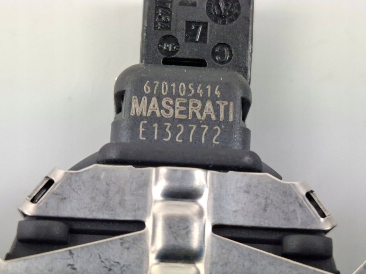 CAPTEUR PLUIE MASERATI LEVANTE 670105414