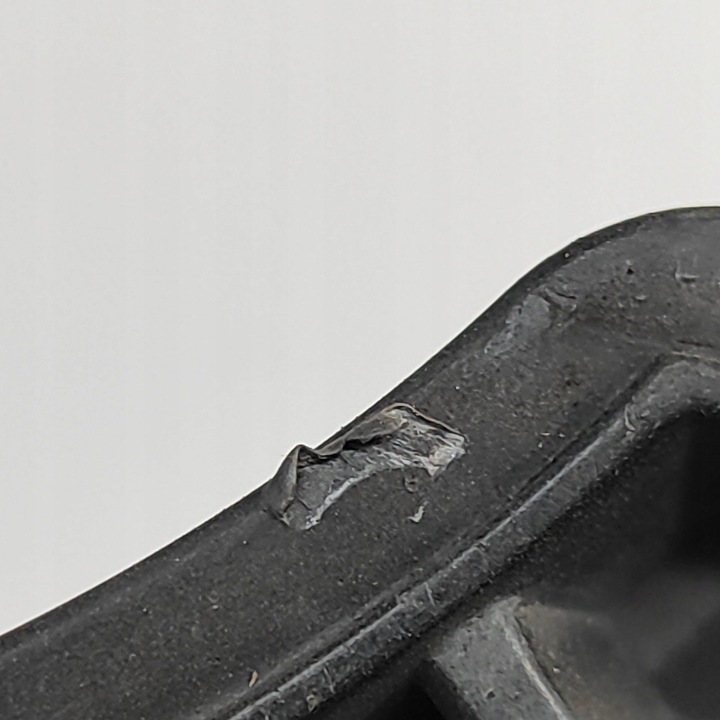 CHEVROLET CAPTIVA 2007 GAUCHE CÔTÉ CALANDRE RADIATEUR GRILLE