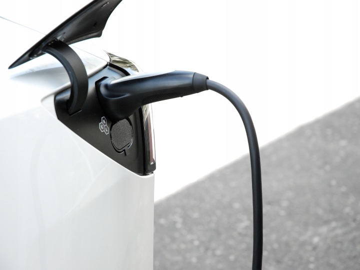 BOUCHON BOUCHON DOUILLES LADOWANIA AUTOMOBILES ÉLECTRIQUES TYPE CCS1 I CCS2