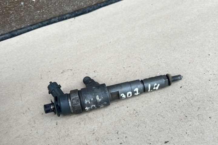 INJECTEUR PEUGEOT 307 (3A/C) 9641496180 2002