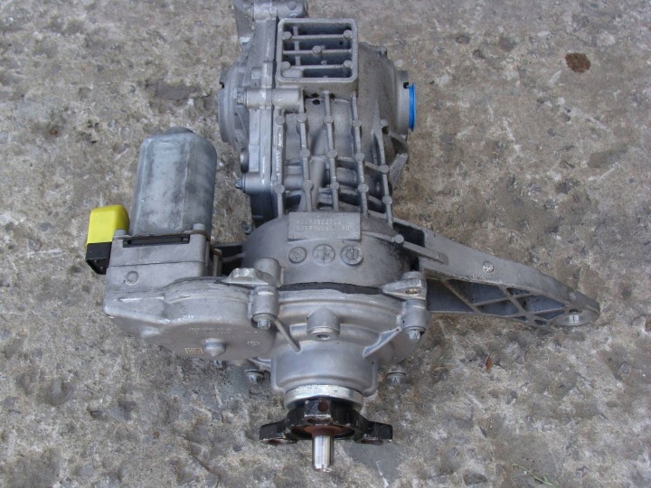 PONT ARRIÈRE A-KLASA W177 A35 AMG A2473502702