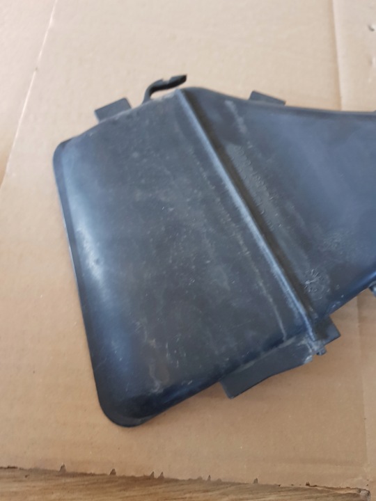 TUYAU CONDUIT D'AIR AIR MERCEDES W124 2.0 ESSENCE
