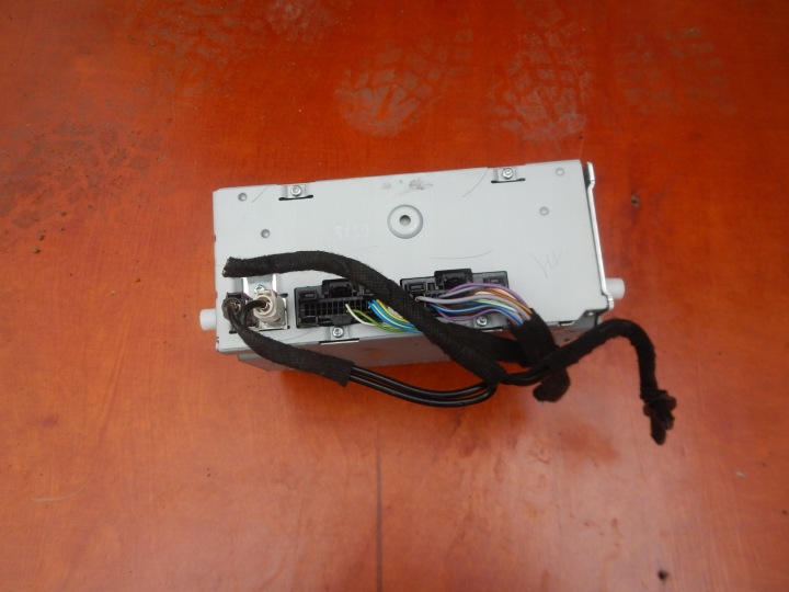 RADIO D'USINE FORD COURIER 17R 14-
