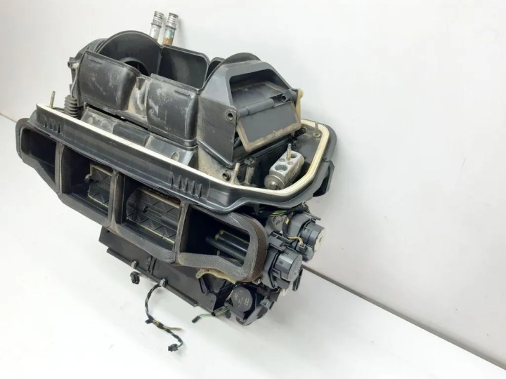 CHAUFFAGE BMW 3 (E46) 6902870 3.0L DIESEL 135KW 2002