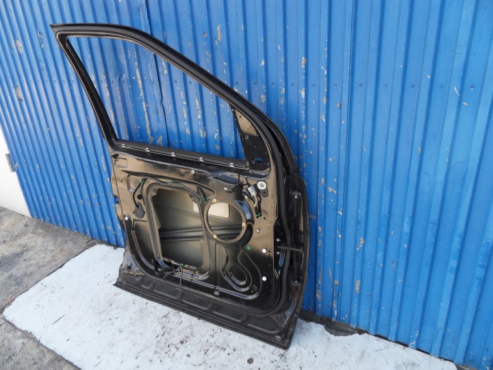 LAND ROVER FREELANDER II 2 L359 06-11 PORTES AVANT GAUCHE CONDUCTEUR LRC921