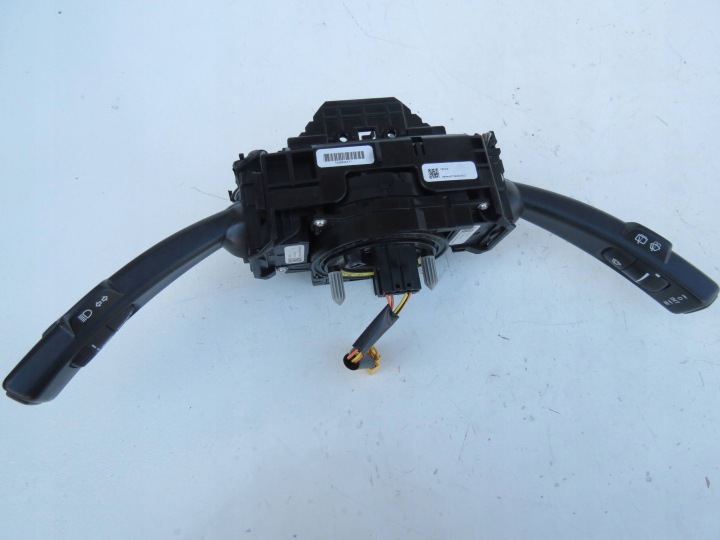 COMMUTATEUR COMPOSITE VOLVO V70 LLL 3.2 B R6 243 KM 31275332 31264147