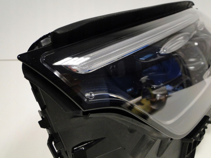 PROJECTEUR PHARE AVANT GAUCHE MERCEDES W254 GLC DIGITAL LIGHT 22-